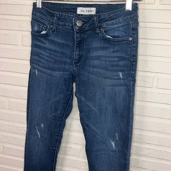 DL1961 Dark Wash Emma Power Leggings in Stark Jeans, Women Size 26 - Picture 2 of 10